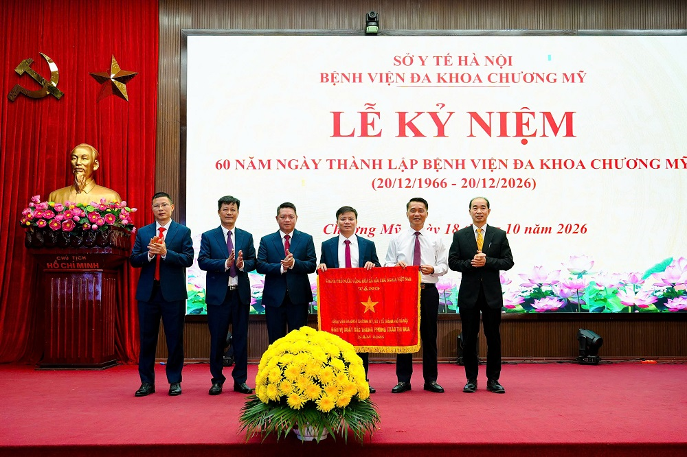 Bệnh viện đa khoa Chương Mỹ kỷ niệm 60 năm thành lập và đón nhận Cờ thi đua của Chính phủ 